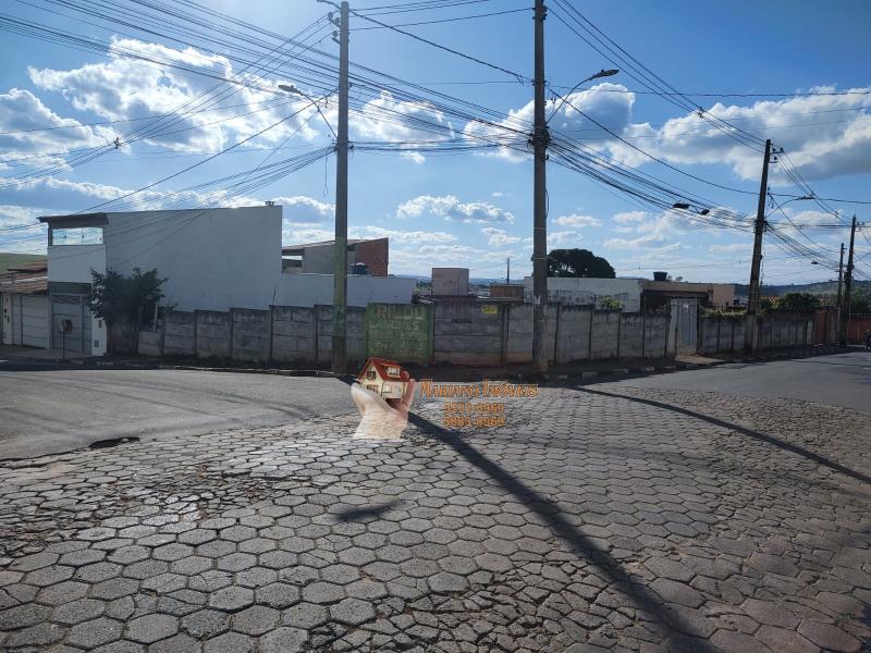 LOTES  BAIRRO PENHA 2