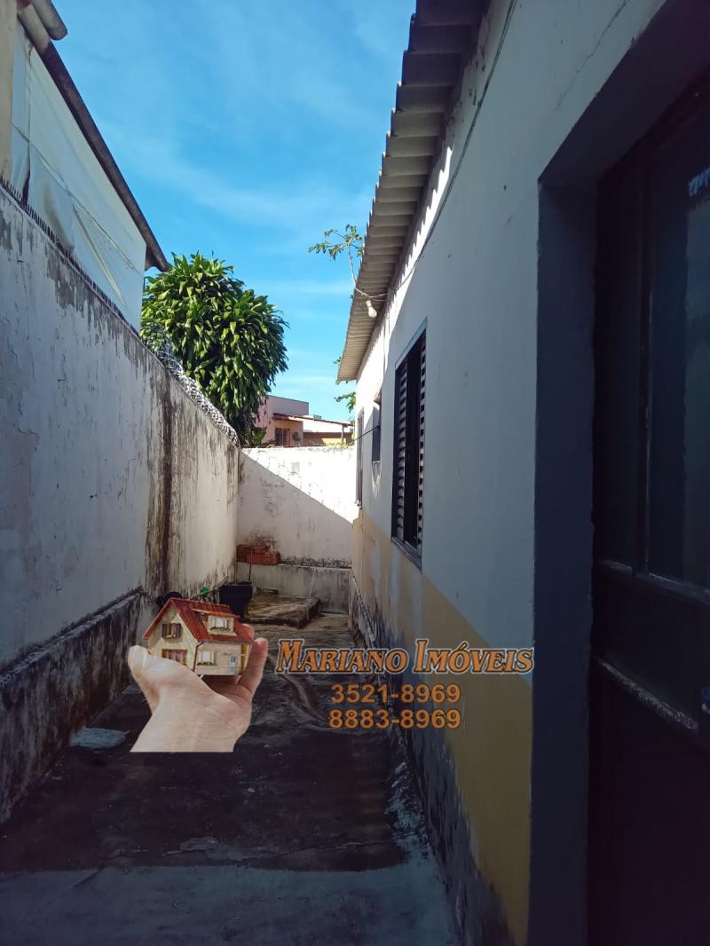 CASA BAIRRO COIMBRAS