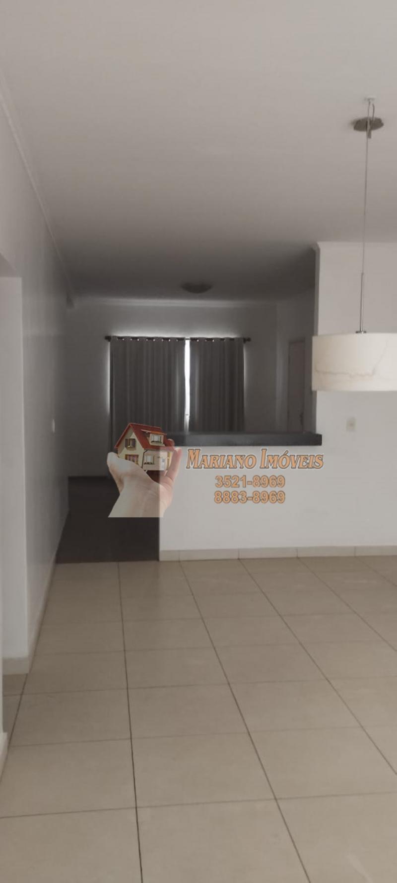 CASA BAIRRO CARMELO