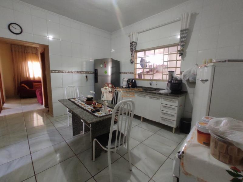 CASA BAIRRO SERRA VERDE