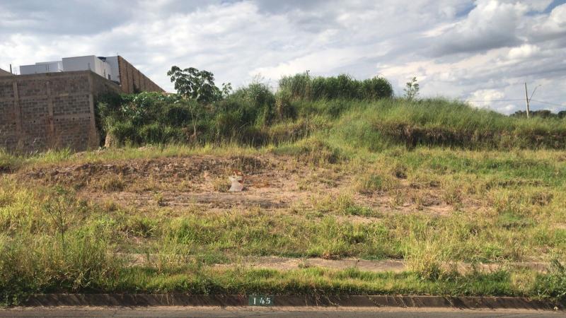 LOTE - PARQUE ALVORADA