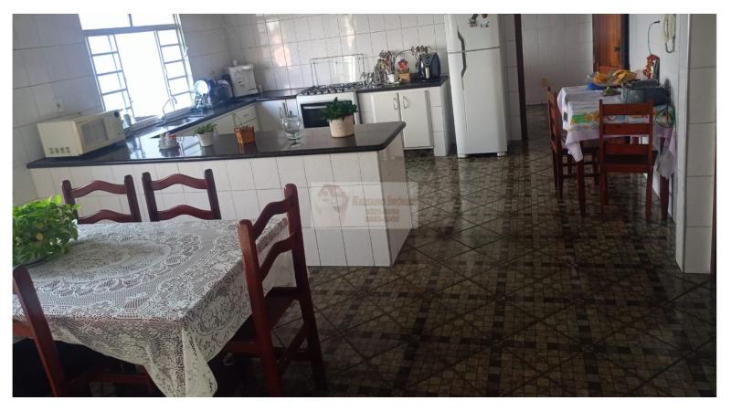 APARTAMENTO + COMODO COMERCIAL - BAIRRO BELO HORIZONTE
