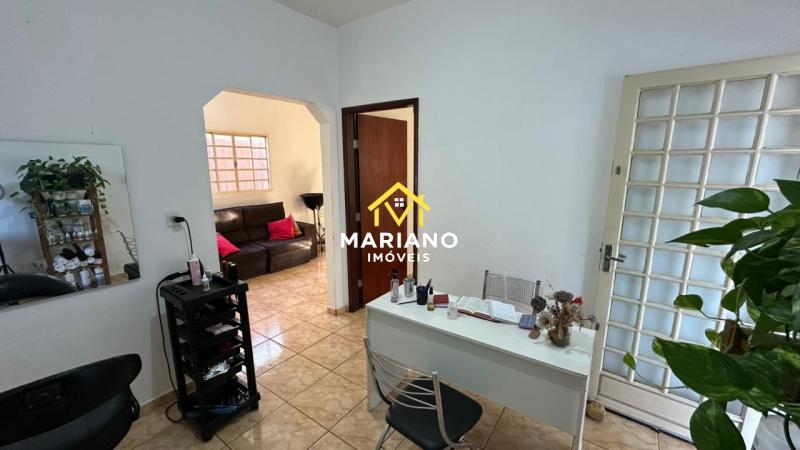  Casa à venda - Nossa Senhora de Fátima | EXCELENTE LOCALIZAÇÃO EM PASSOS