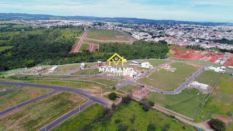 Lote à venda -  Condomínio Monte Belo