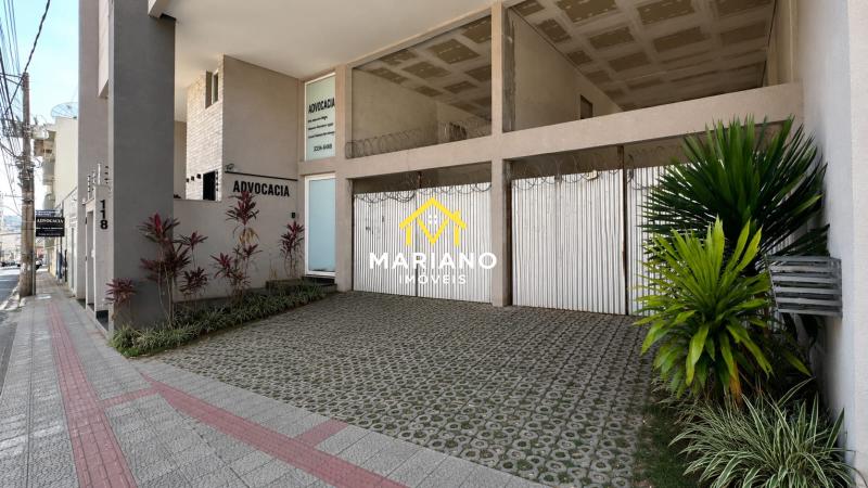 Loja Comercial no Centro de Passos – Acabamento a Combinar