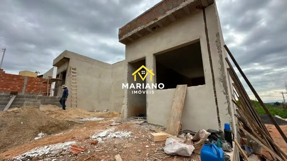 Casa em Construção à Venda no Nova Passos
