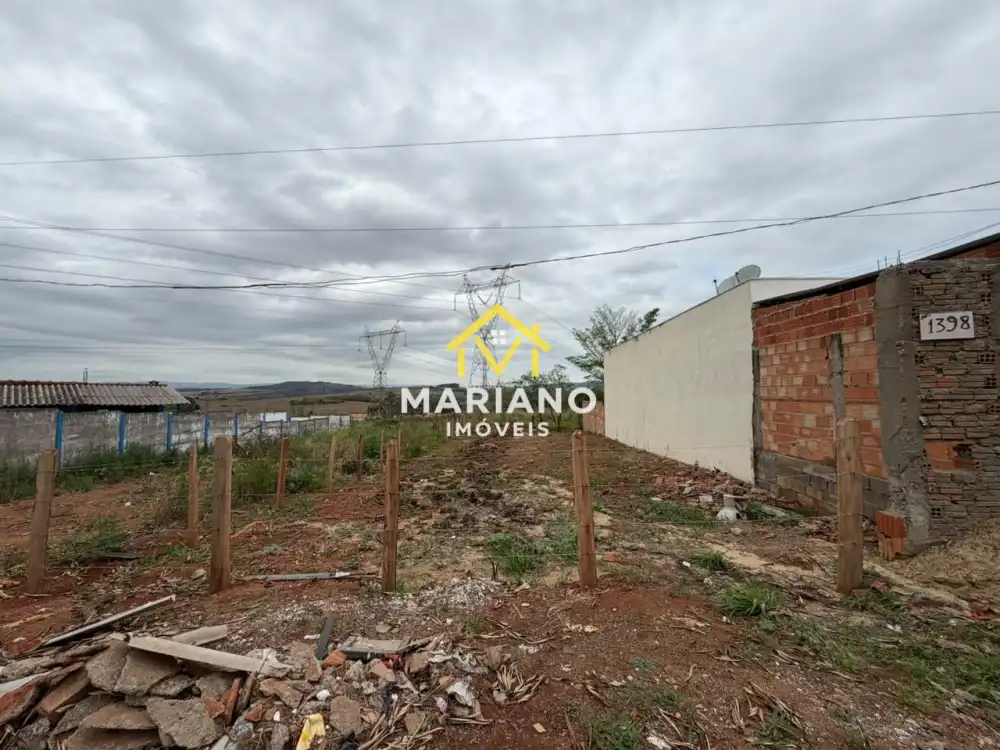 Lote à venda - Coimbras